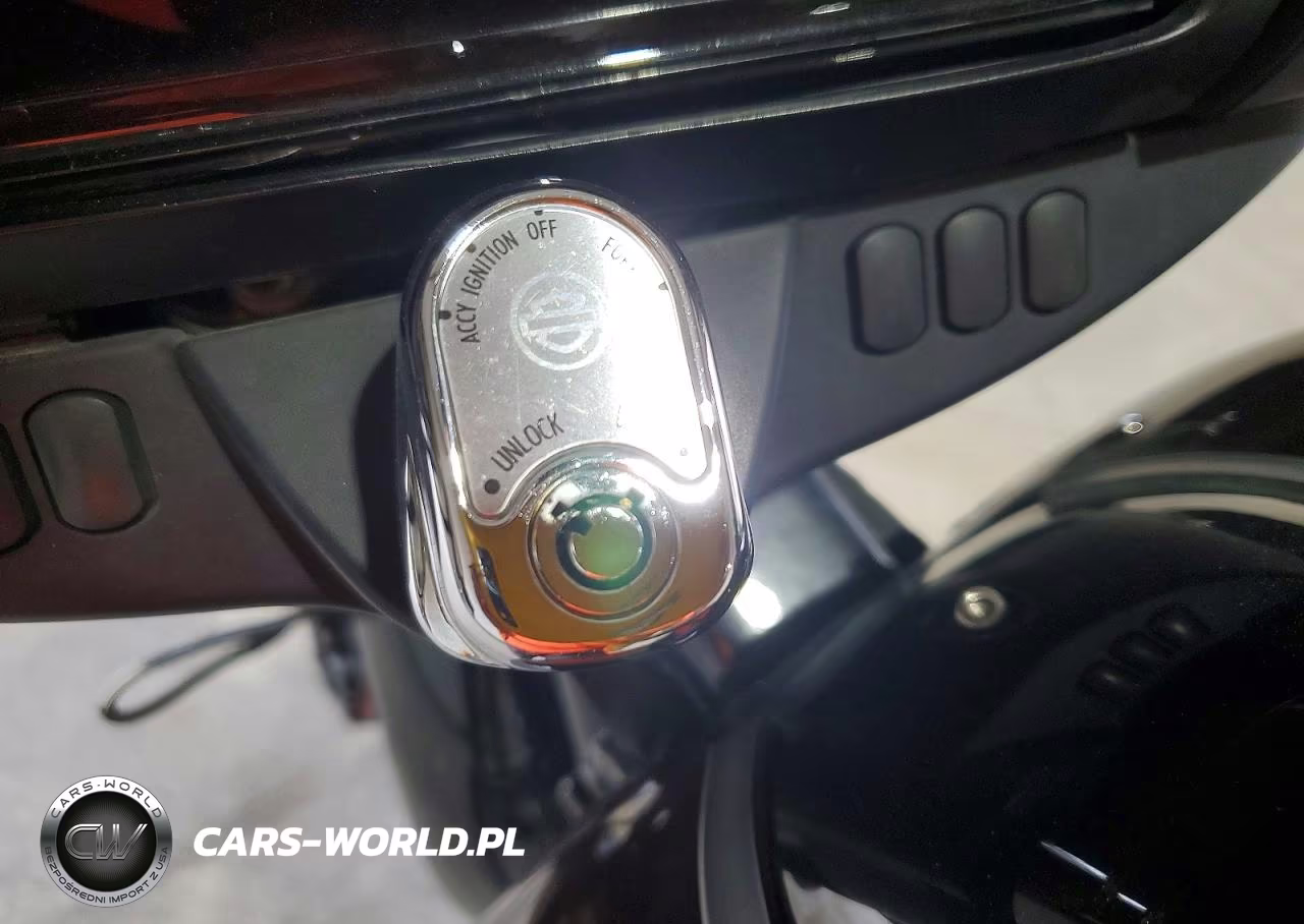 2022 Harley Davidson Flhx VIN:1HD1KBC10NB657048 - 8