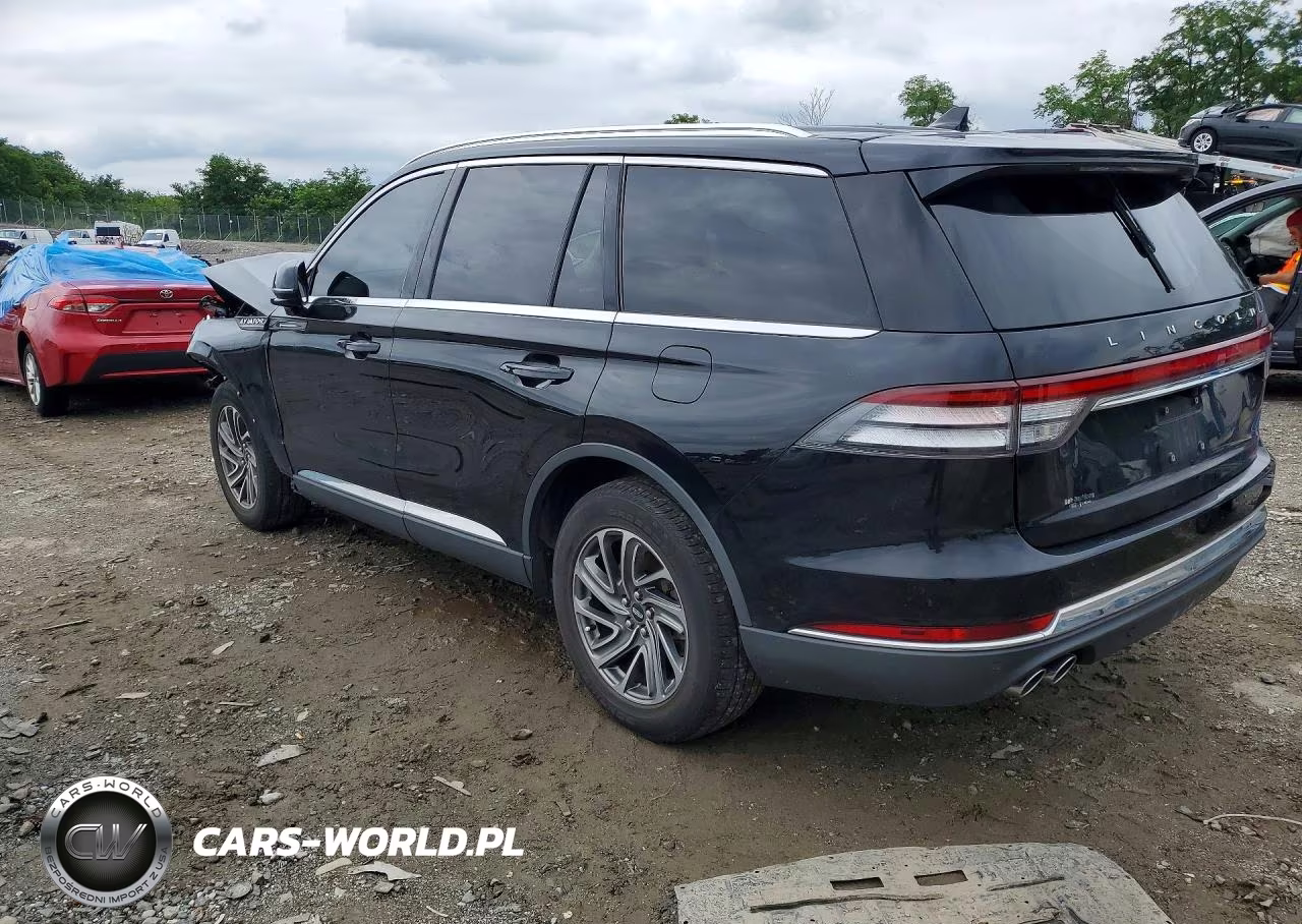 2023 Lincoln Aviator VIN:5LM5J6XC2PGL18945 - 2