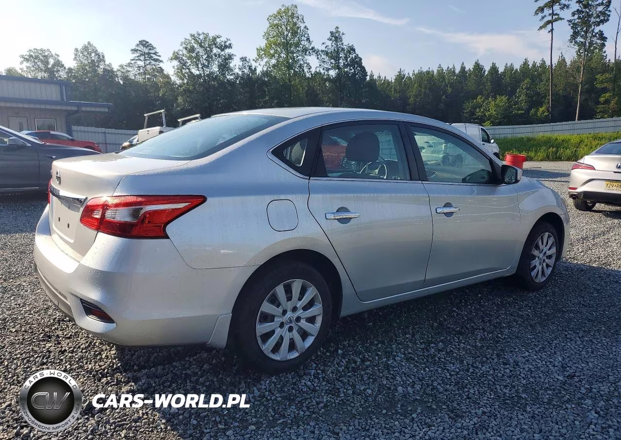 2016 Nissan Sentra S VIN:3N1AB7AP6GY329243 - 3