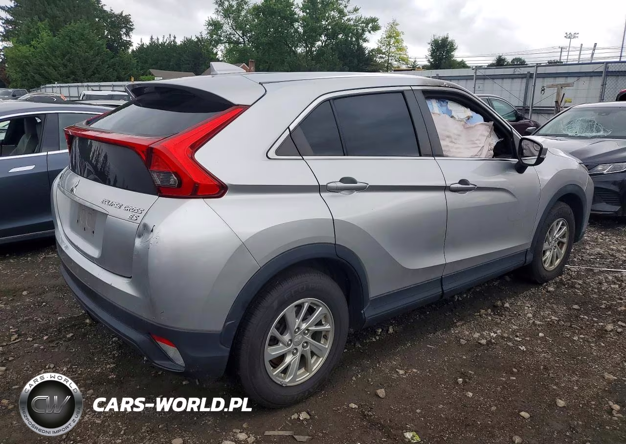 2018 Mitsubishi Eclipse Cross Es VIN:JA4AS3AA4JZ040967 - 3