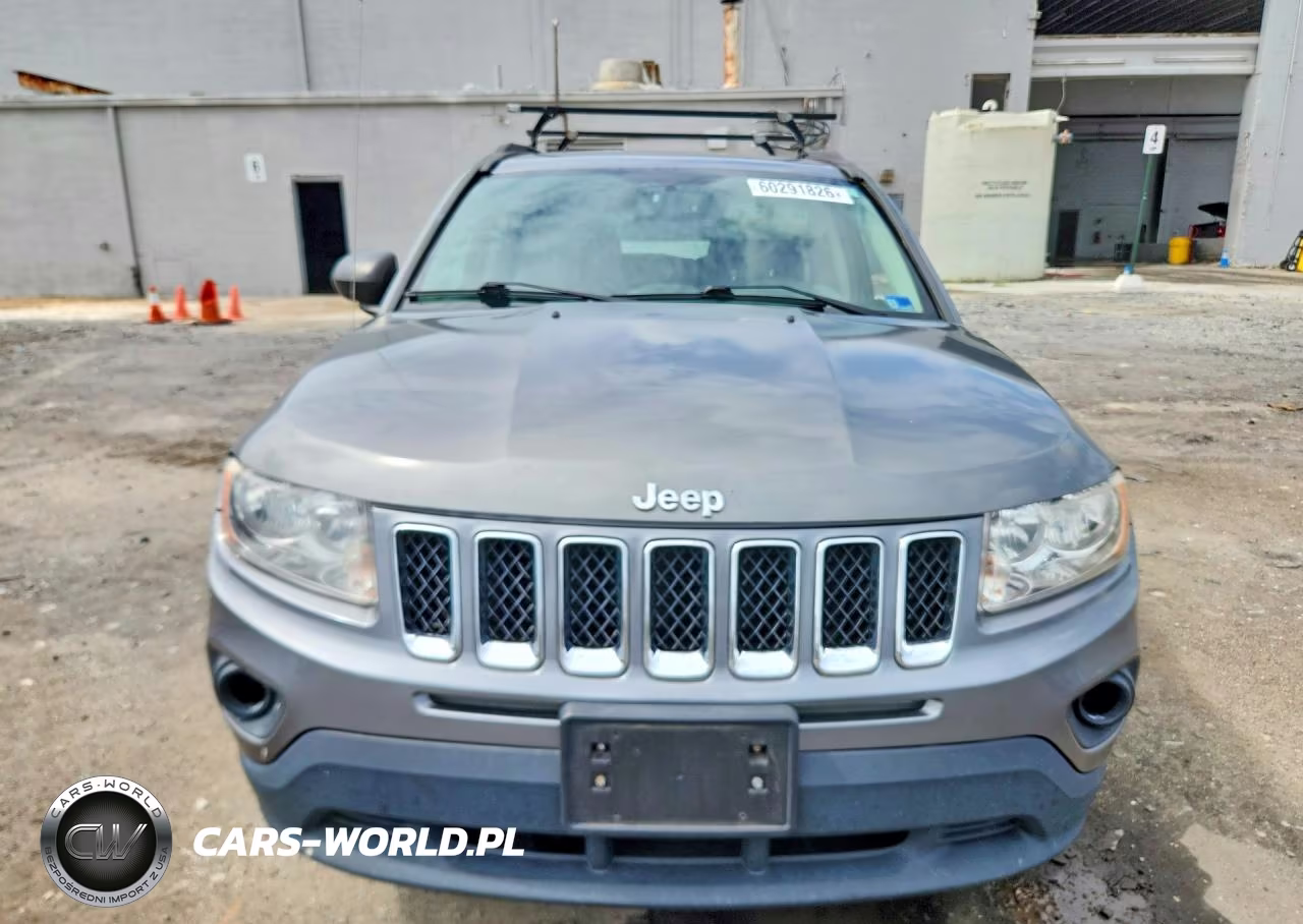 2013 Jeep Compass Latitude VIN:1C4NJCEB7DD102876 - 5
