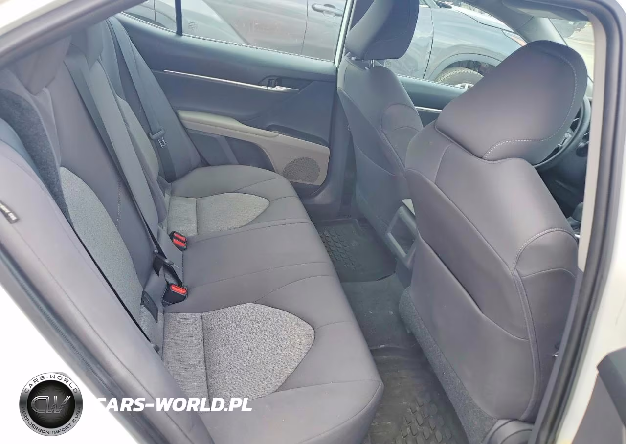 2021 Toyota Camry Le VIN:4T1R11AK1MU489450 - 10