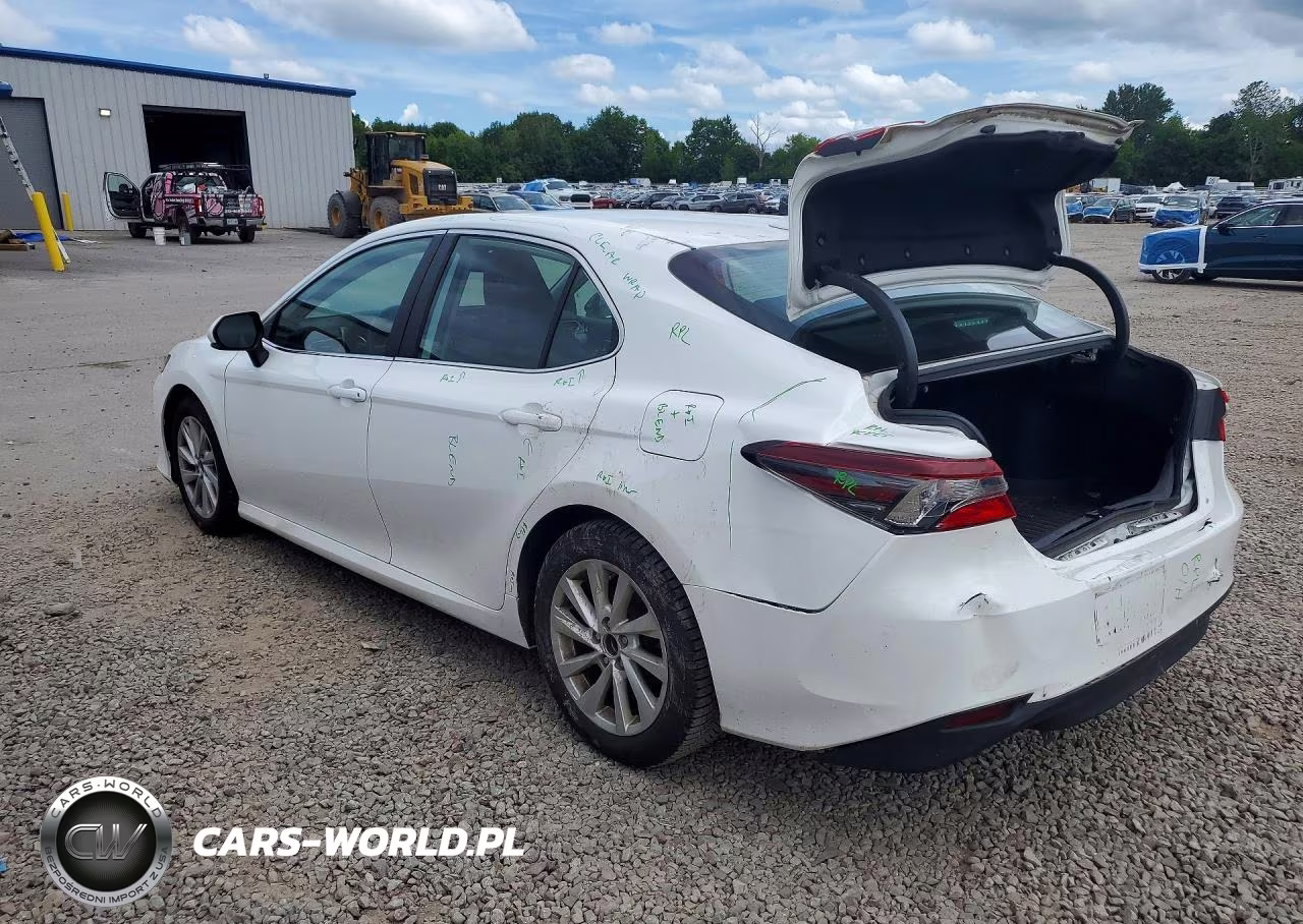 2021 Toyota Camry Le VIN:4T1R11AK1MU489450 - 2