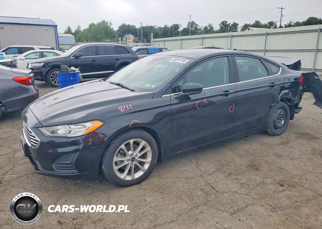 2019 Ford Fusion Se – zdjęcie 1 z 12