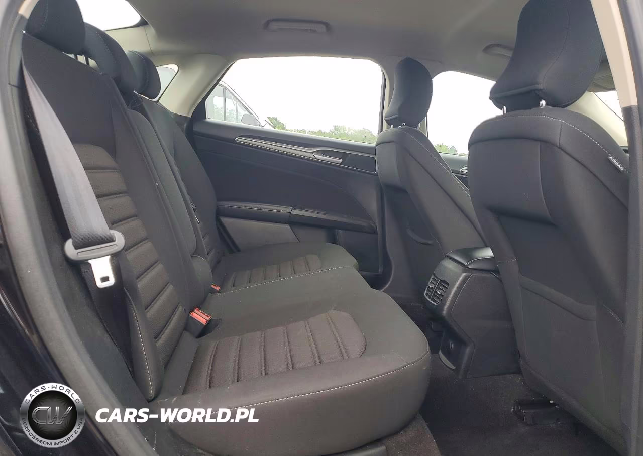 2019 Ford Fusion Se VIN:3FA6P0HDXKR173370 - 10