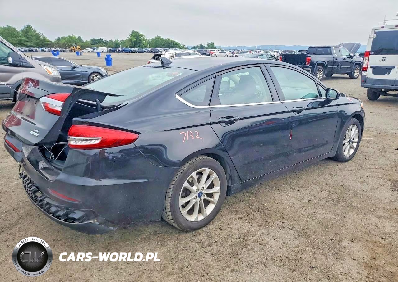 2019 Ford Fusion Se VIN:3FA6P0HDXKR173370 - 3