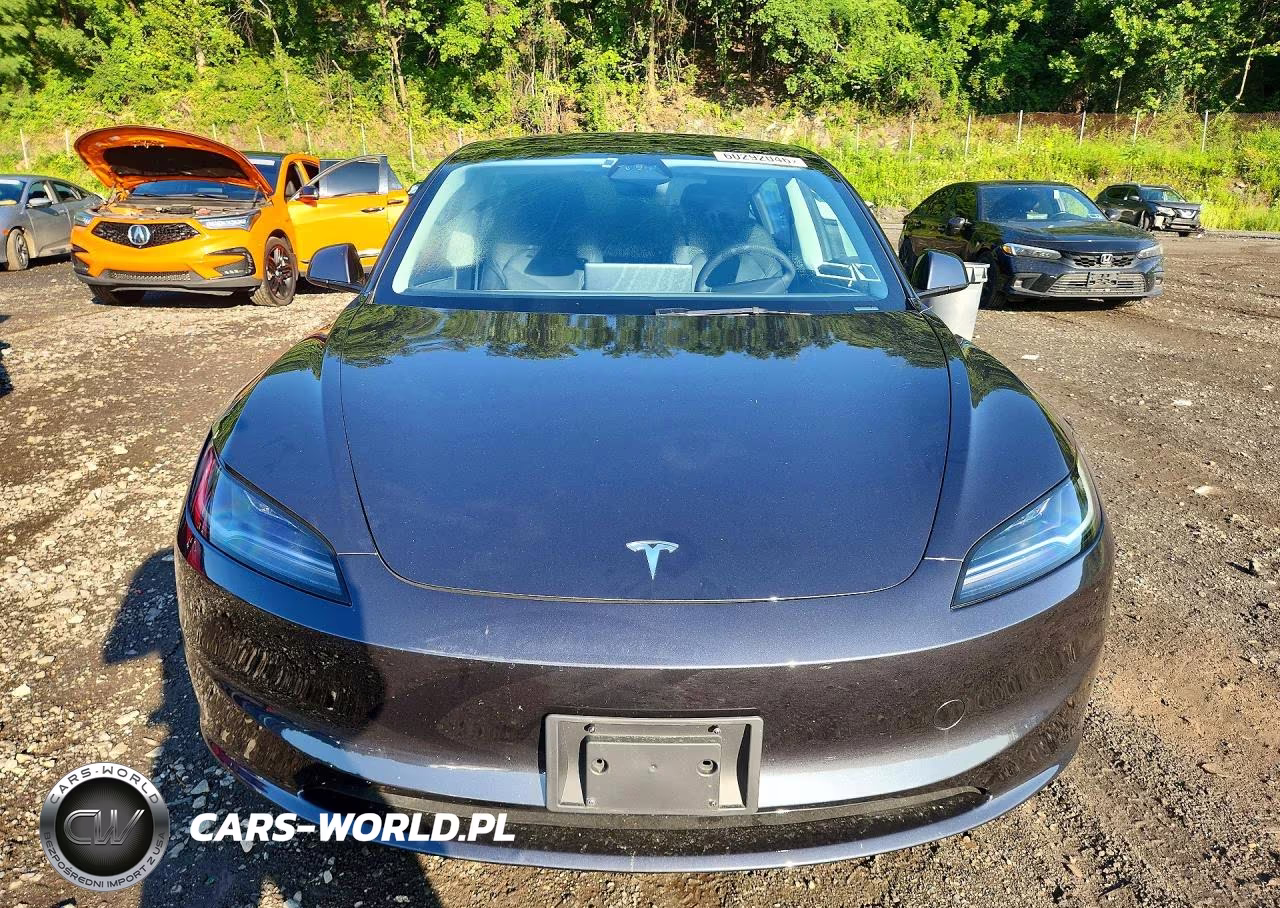 2025 Tesla Model 3 VIN:5YJ3E1EB7SF021060 - 5