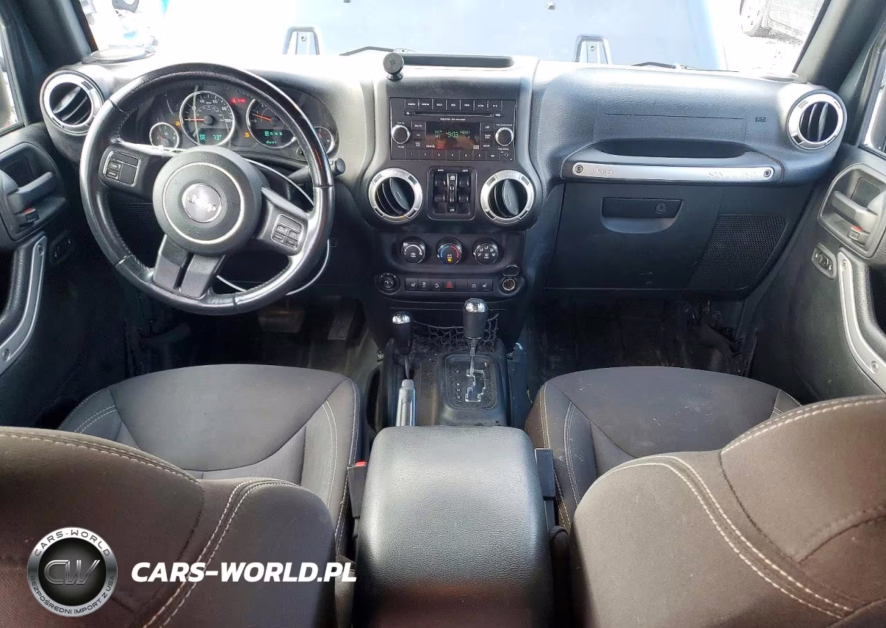 2017 Jeep Wrangler Unlimited Sahara VIN:1C4BJWEG3HL520007 - 8
