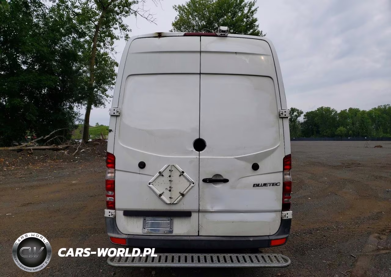 2012 Mercedes-Benz Sprinter 2500 Delivery Van VIN:WD3PE8CB2C5712393 - 6
