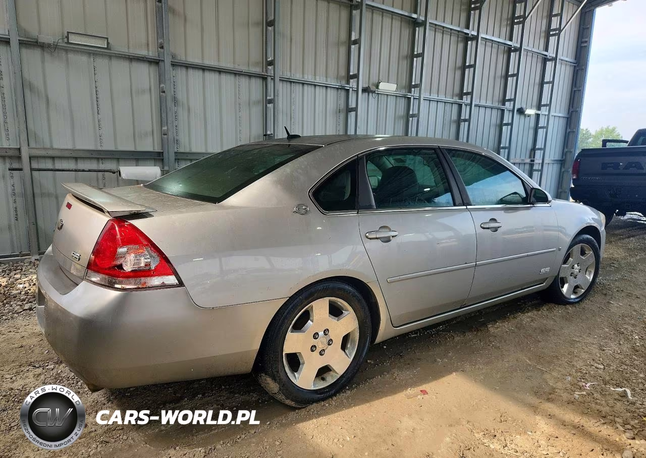 2008 Chevrolet Impala Super Sport VIN:2G1WD58C981331453 - 3