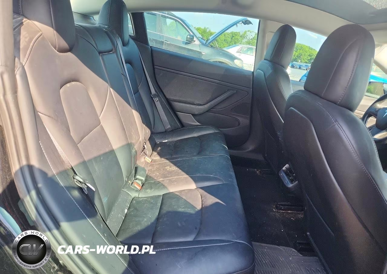 2019 Tesla Model 3 VIN:5YJ3E1EA5KF325138 - 10
