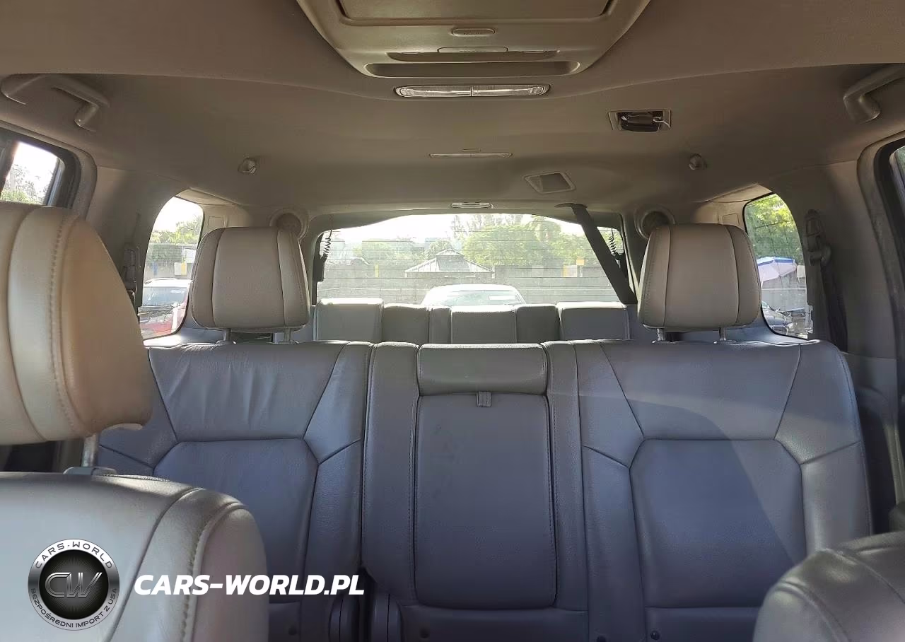 2012 Honda Pilot Touring VIN:5FNYF3H99CB021814 - 10
