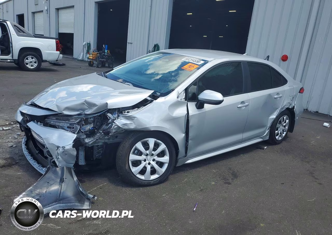 2026 Toyota Corolla Le – zdjęcie 1 z 12