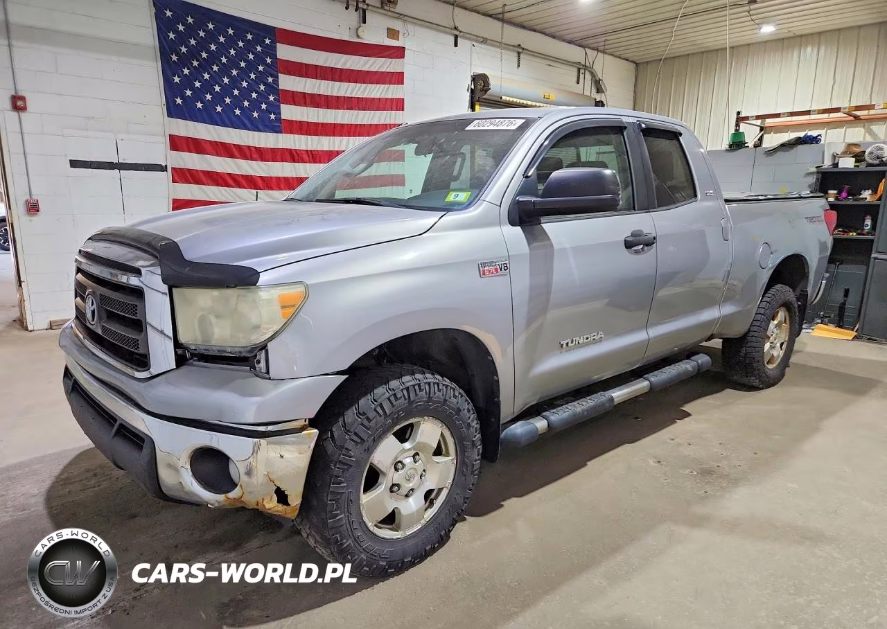 2010 Toyota Tundra Double Cab Sr5 – zdjęcie 1 z 12