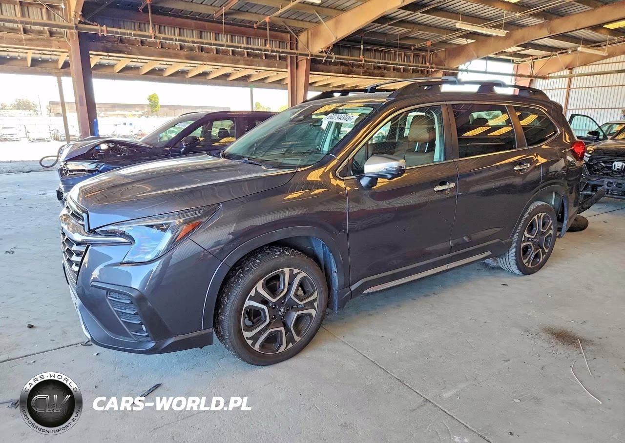 2023 Subaru Ascent Touring – zdjęcie 1 z 13