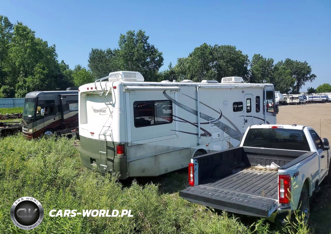 2003 Workhorse W22 Rv VIN:5B4MP67G533369397 - 4