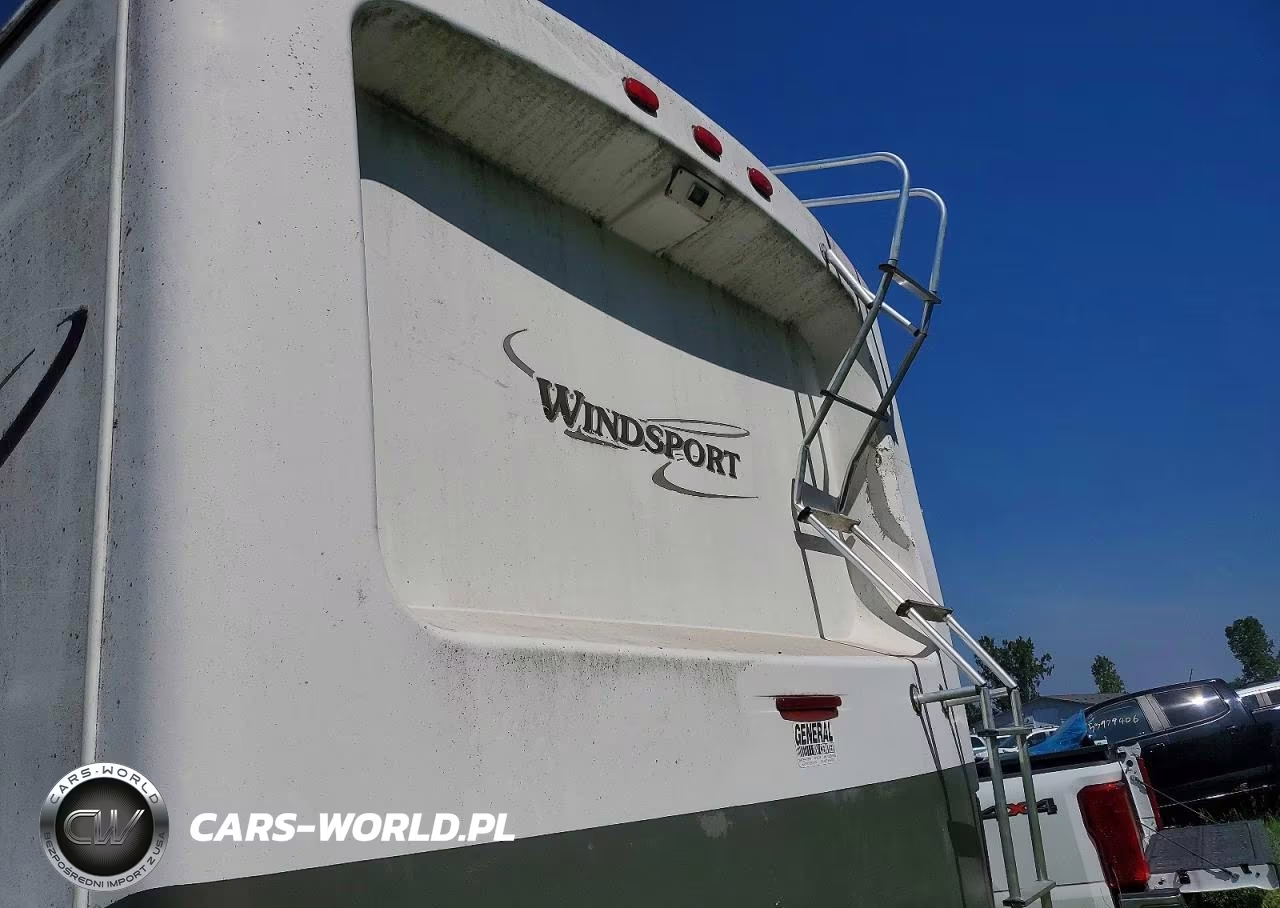 2003 Workhorse W22 Rv VIN:5B4MP67G533369397 - 9