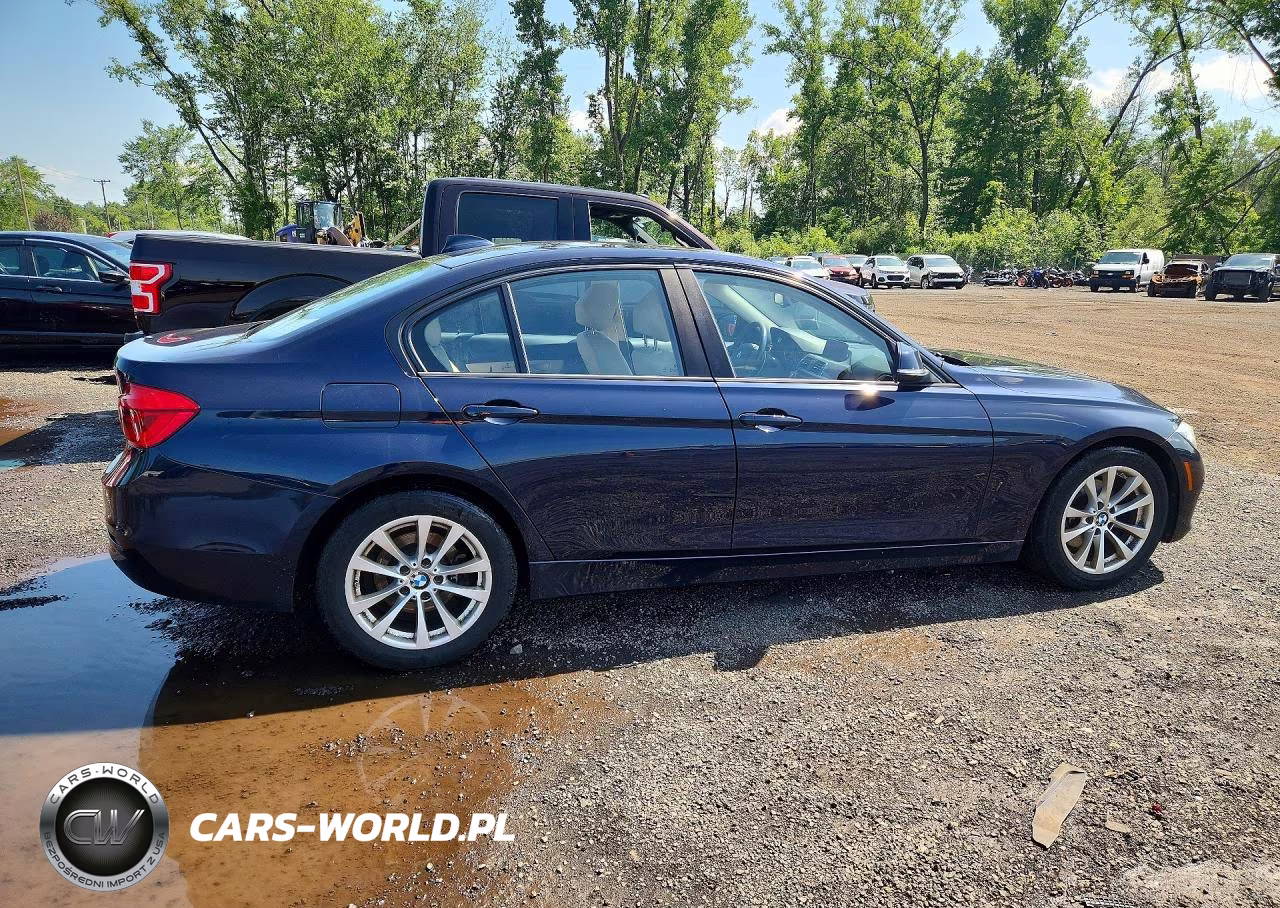 2017 BMW 320 Xi VIN:WBA8E5G59HNU41916 - 3