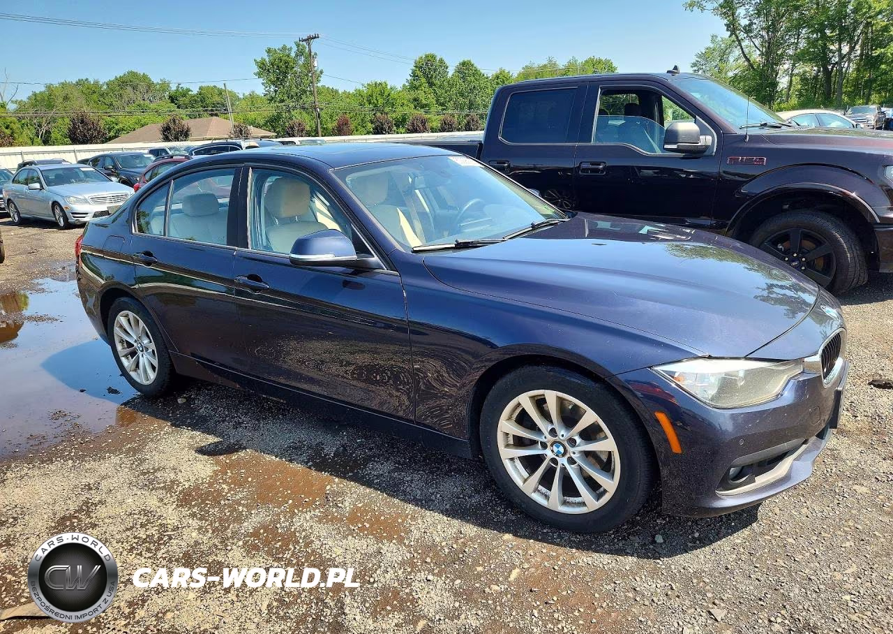 2017 BMW 320 Xi VIN:WBA8E5G59HNU41916 - 4
