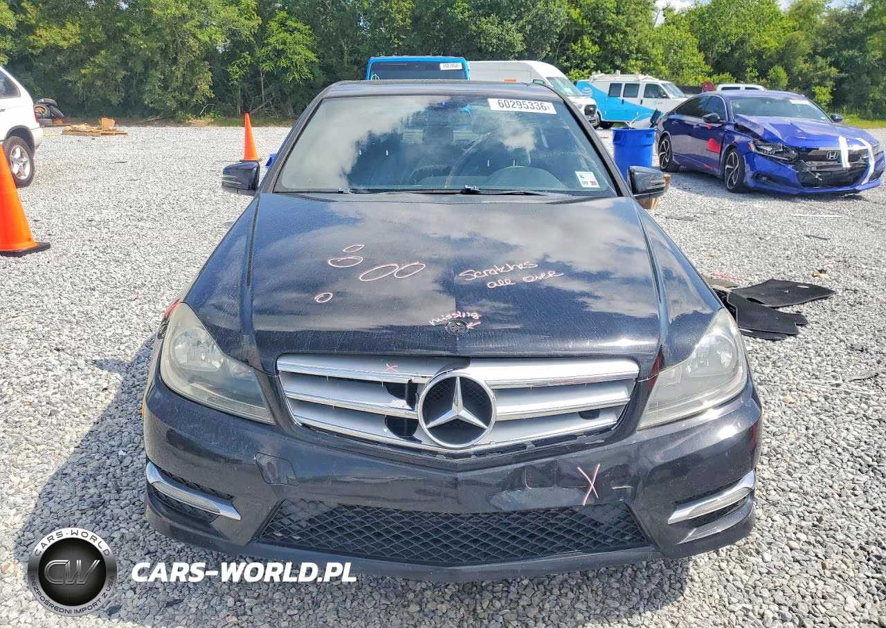 2012 Mercedes-Benz C 250 VIN:WDDGF4HB4CA623264 - 5