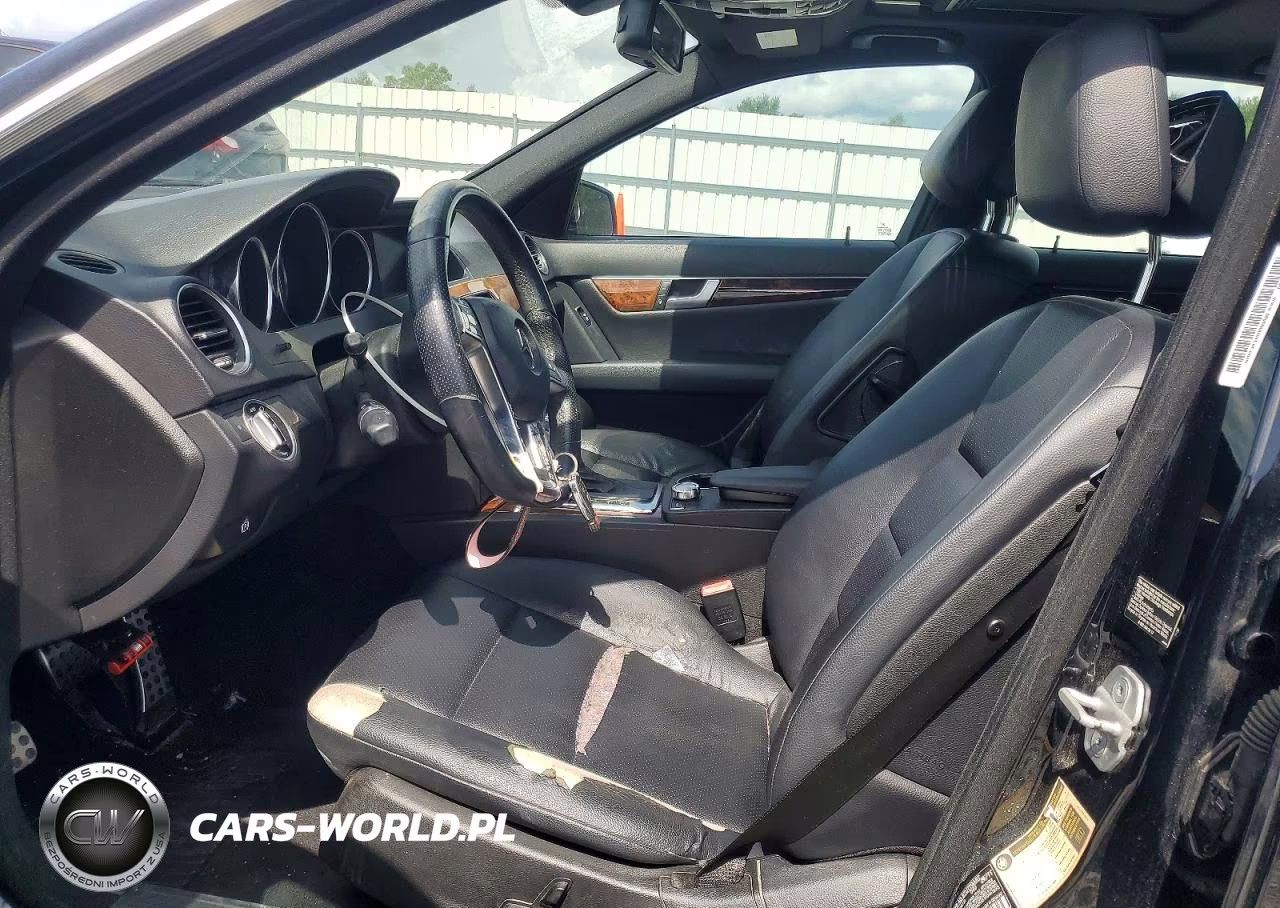 2012 Mercedes-Benz C 250 VIN:WDDGF4HB4CA623264 - 7