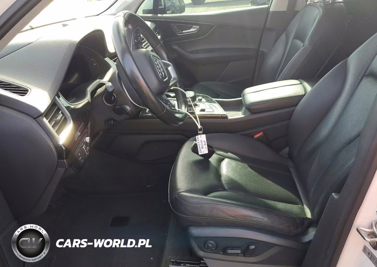 2017 Audi Q7 Prestige VIN:WA1VAAF78HD000176 - 7