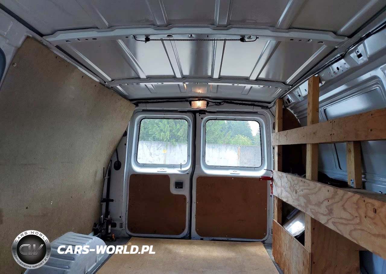 2001 Ford Econoline E250 Van VIN:1FTNE24L01HB73074 - 10