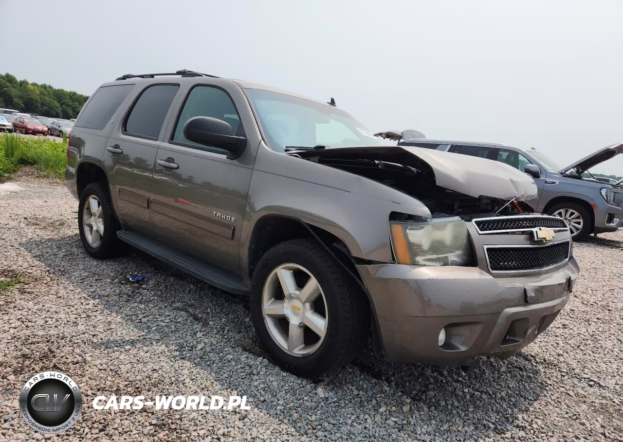 2011 Chevrolet Tahoe C1500 Lt VIN:1GNSCBE05BR382049 - 4