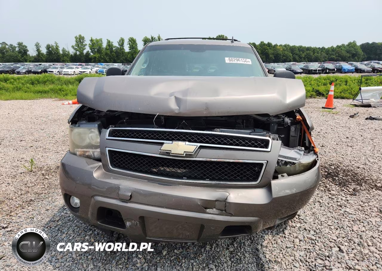 2011 Chevrolet Tahoe C1500 Lt VIN:1GNSCBE05BR382049 - 5
