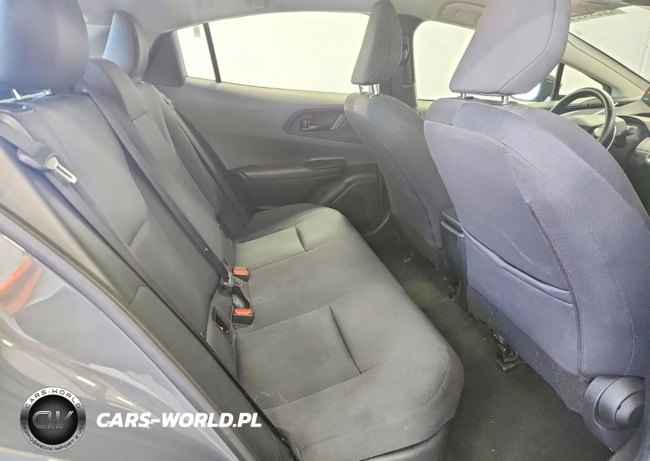 2023 Toyota Prius Le VIN:JTDACAAU6P3005036 - 10