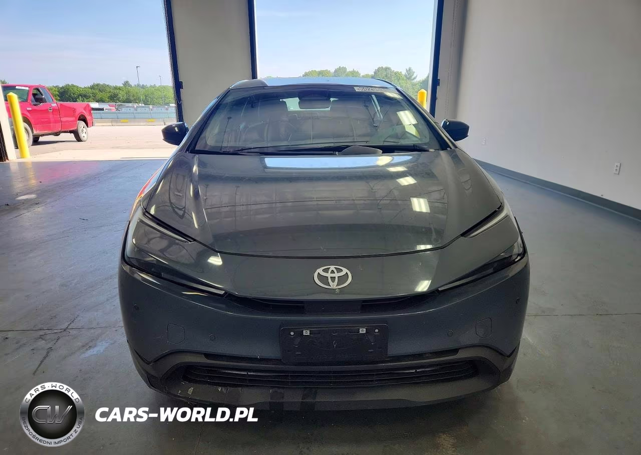 2023 Toyota Prius Le VIN:JTDACAAU6P3005036 - 5