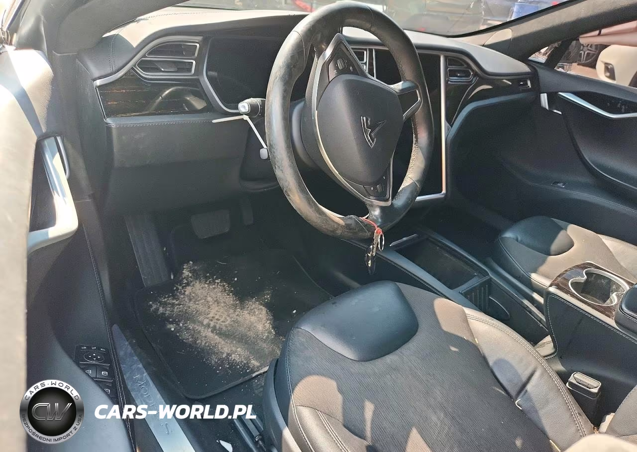 2016 Tesla Model S VIN:5YJSA1E24GF169858 - 8