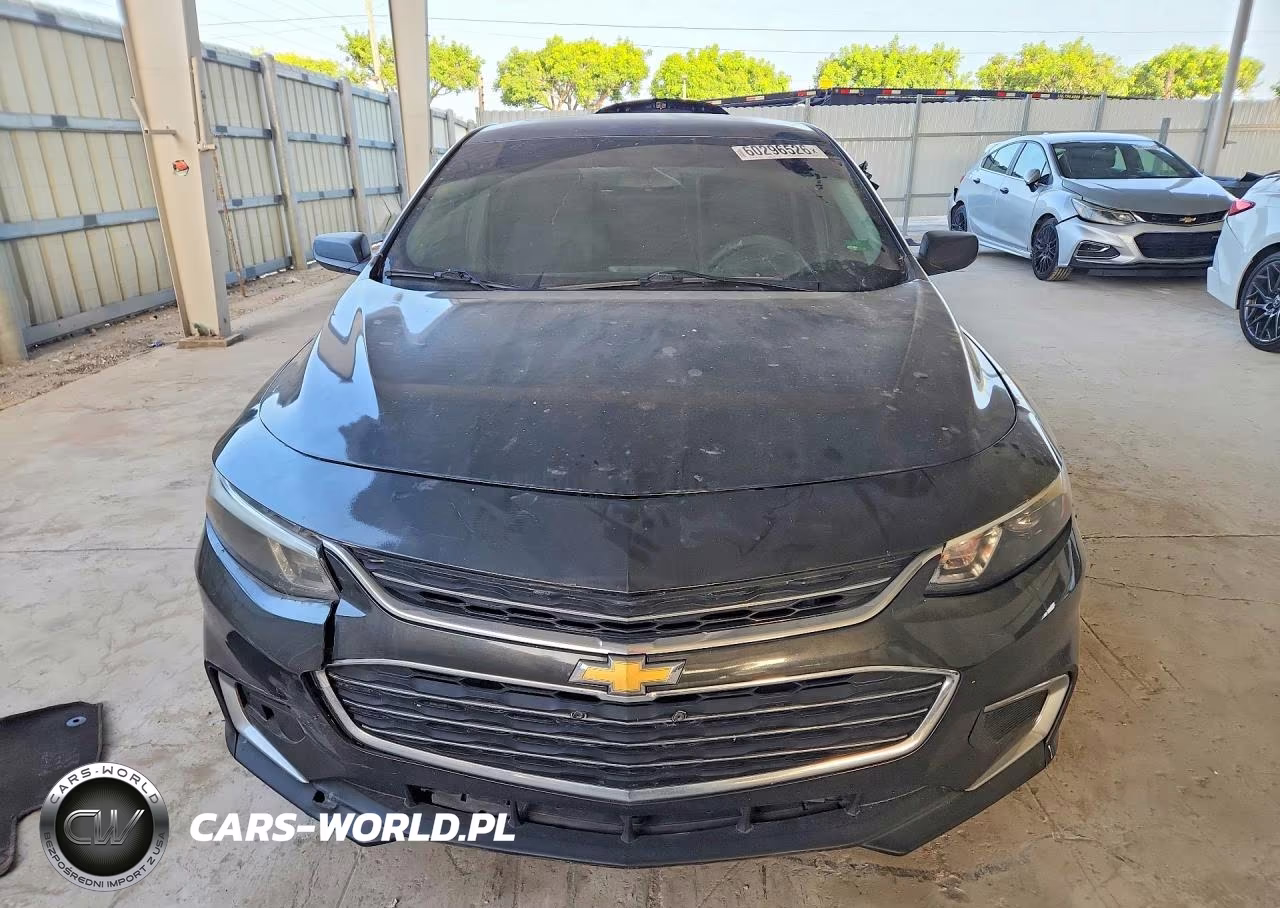 2017 Chevrolet Malibu Ls VIN:1G1ZB5ST0HF250152 - 5