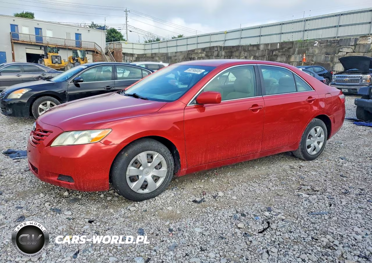 2009 Toyota Camry Le – zdjęcie 1 z 12