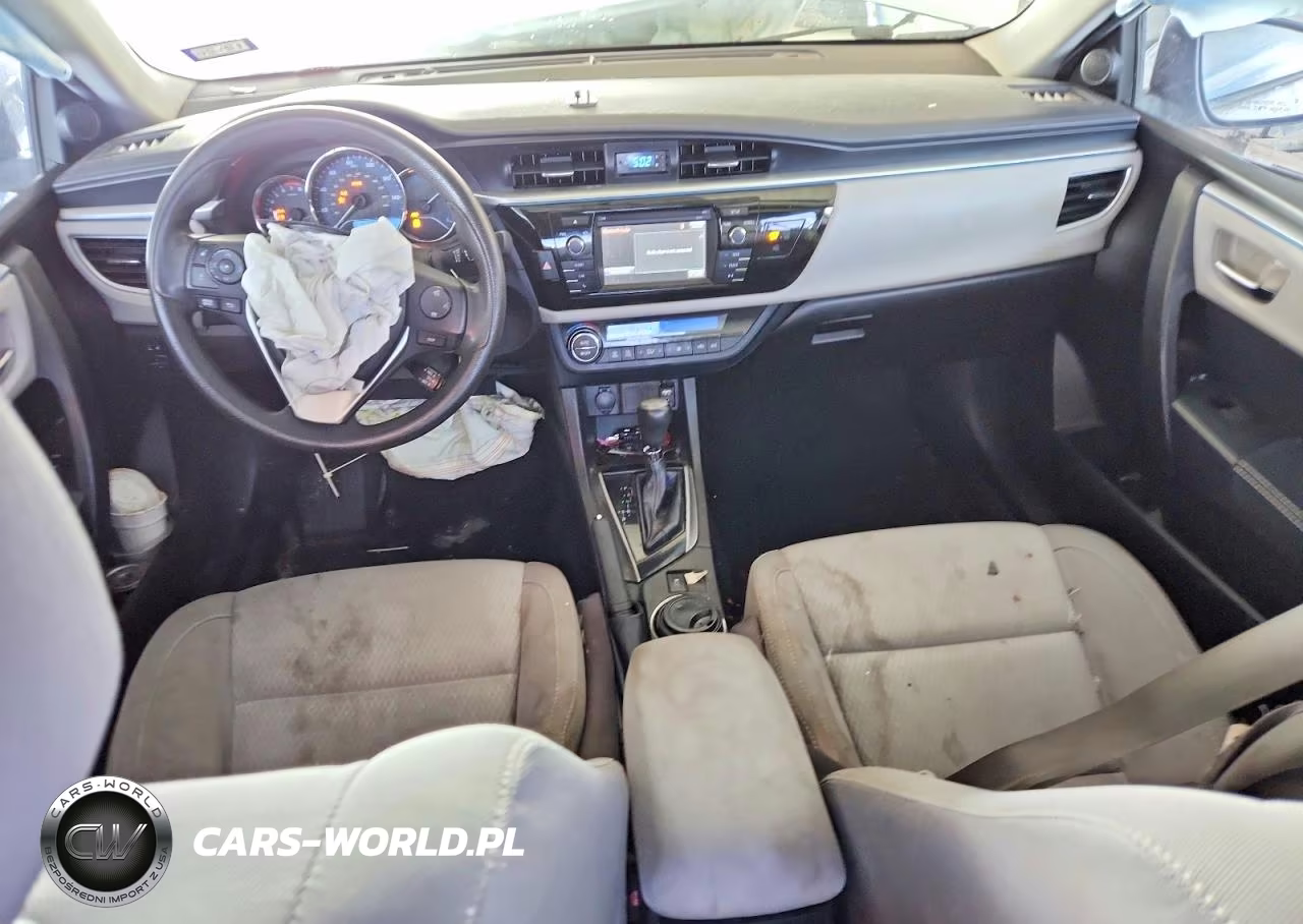 2016 Toyota Corolla Le VIN:5YFBURHE4GP419762 - 8