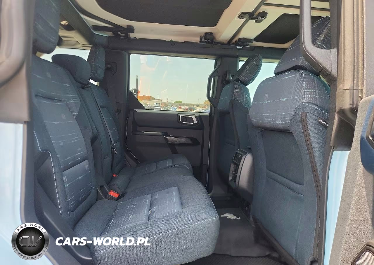 2025 Ford Bronco Heritage VIN:1FMEE4DP4SLA43081 - 10