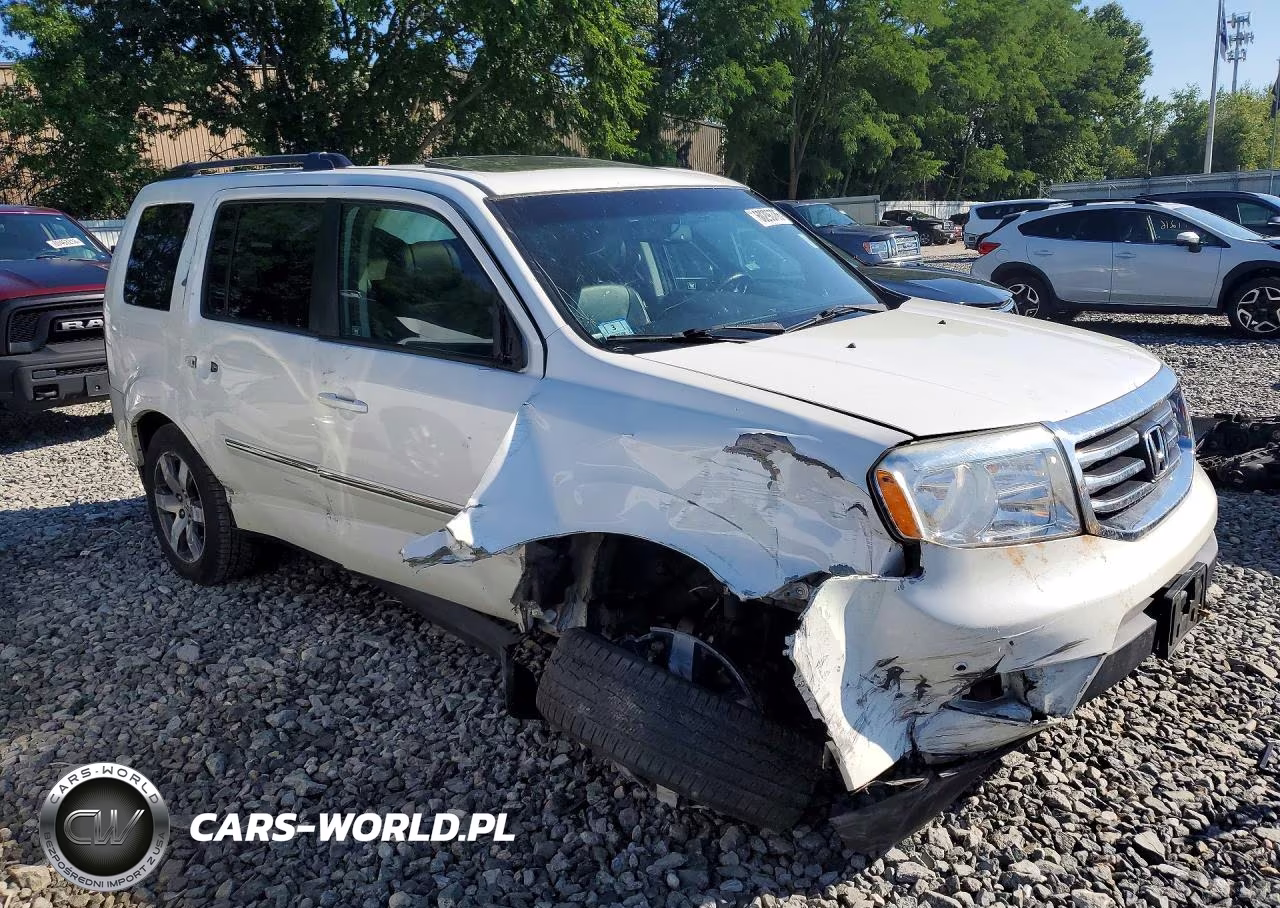 2012 Honda Pilot Touring VIN:5FNYF4H97CB010302 - 4