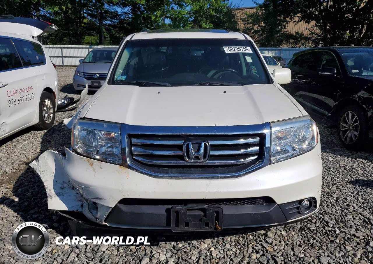 2012 Honda Pilot Touring VIN:5FNYF4H97CB010302 - 5