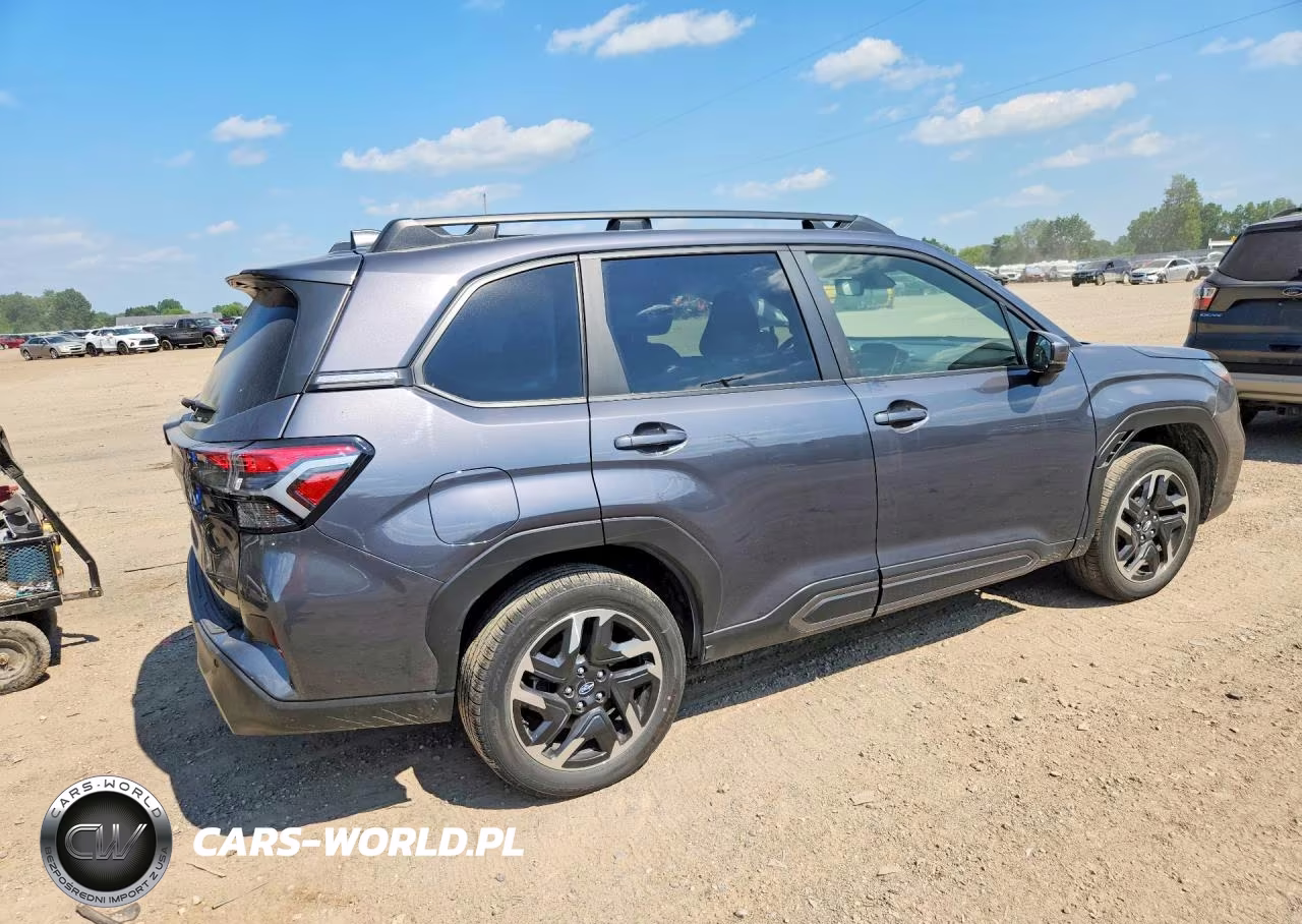 2025 Subaru Forester Limited VIN:JF2SLDRC0SH435336 - 3