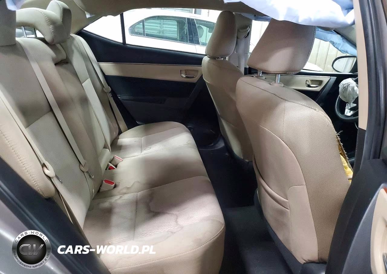 2015 Toyota Corolla Le VIN:2T1BURHE2FC421993 - 10