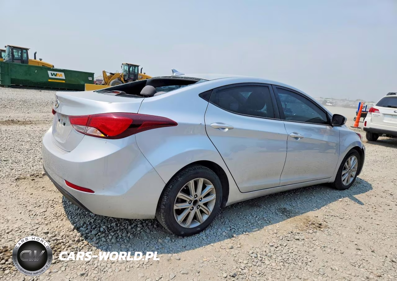 2014 Hyundai Elantra Se VIN:5NPDH4AE3EH496952 - 3