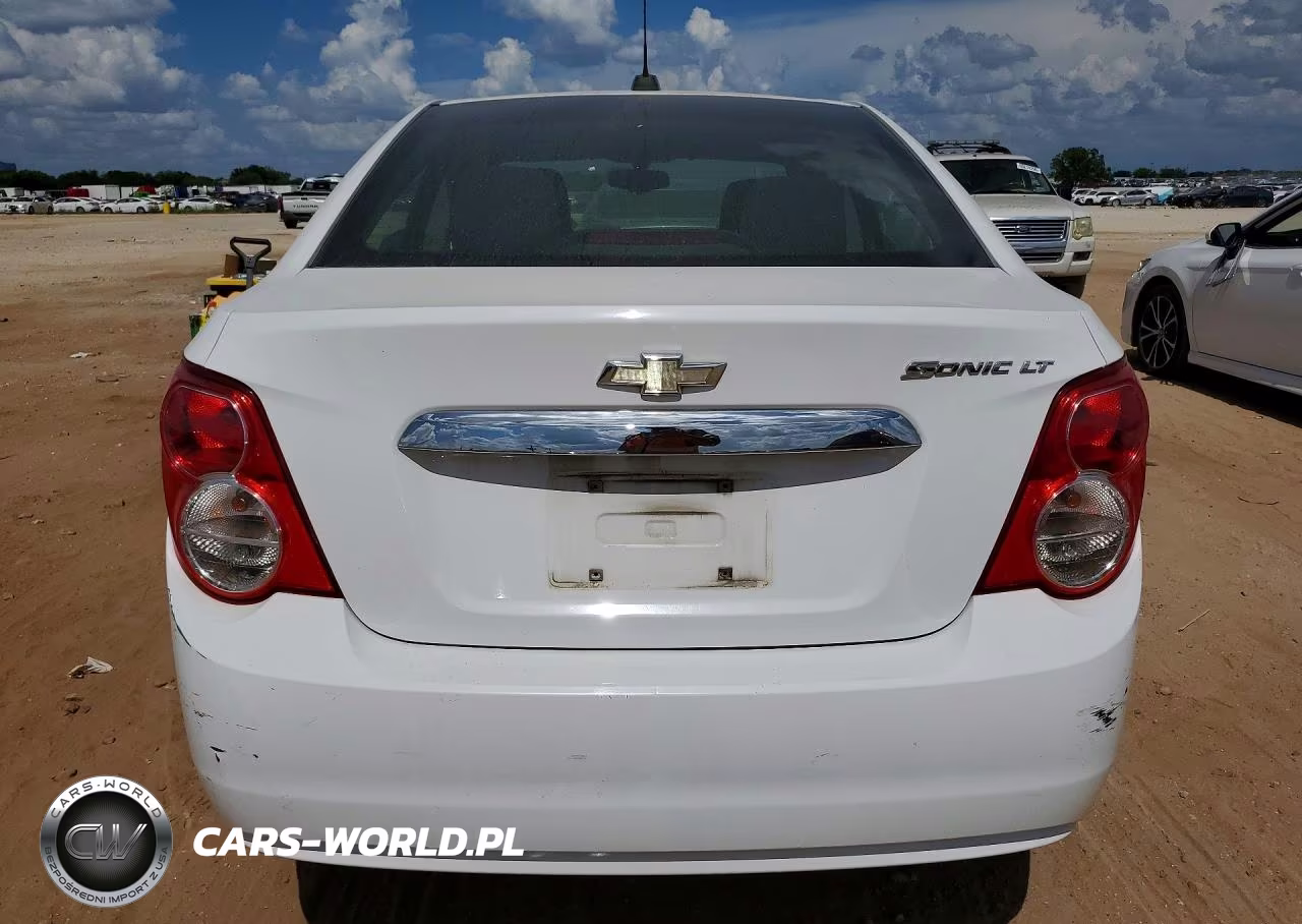 2016 Chevrolet Sonic Lt VIN:1G1JC5SH7G4137637 - 6