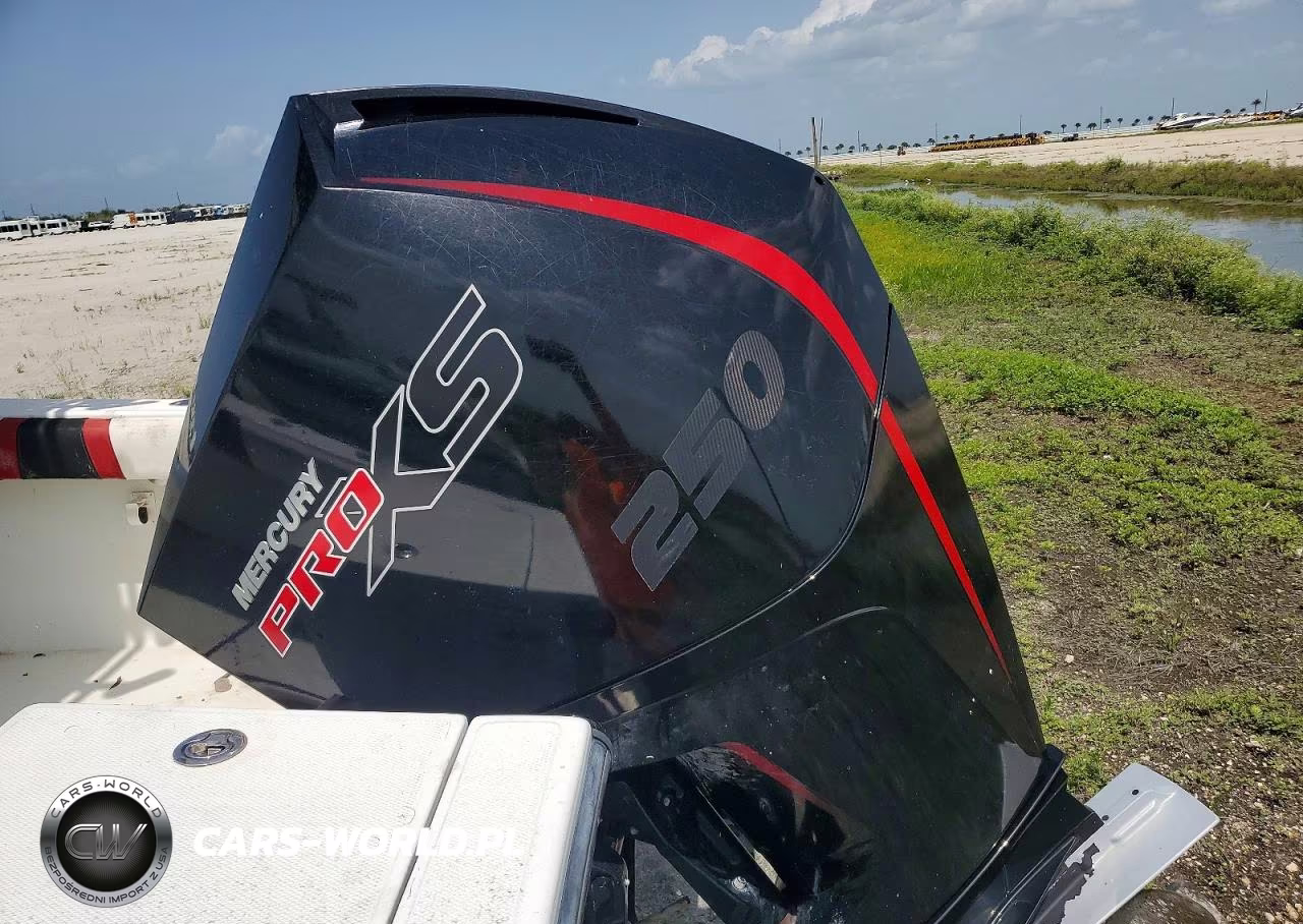 2001 Seacraft-Tracker 21 Open Fisherman - Boat VIN:SXCRA489C001 - 7