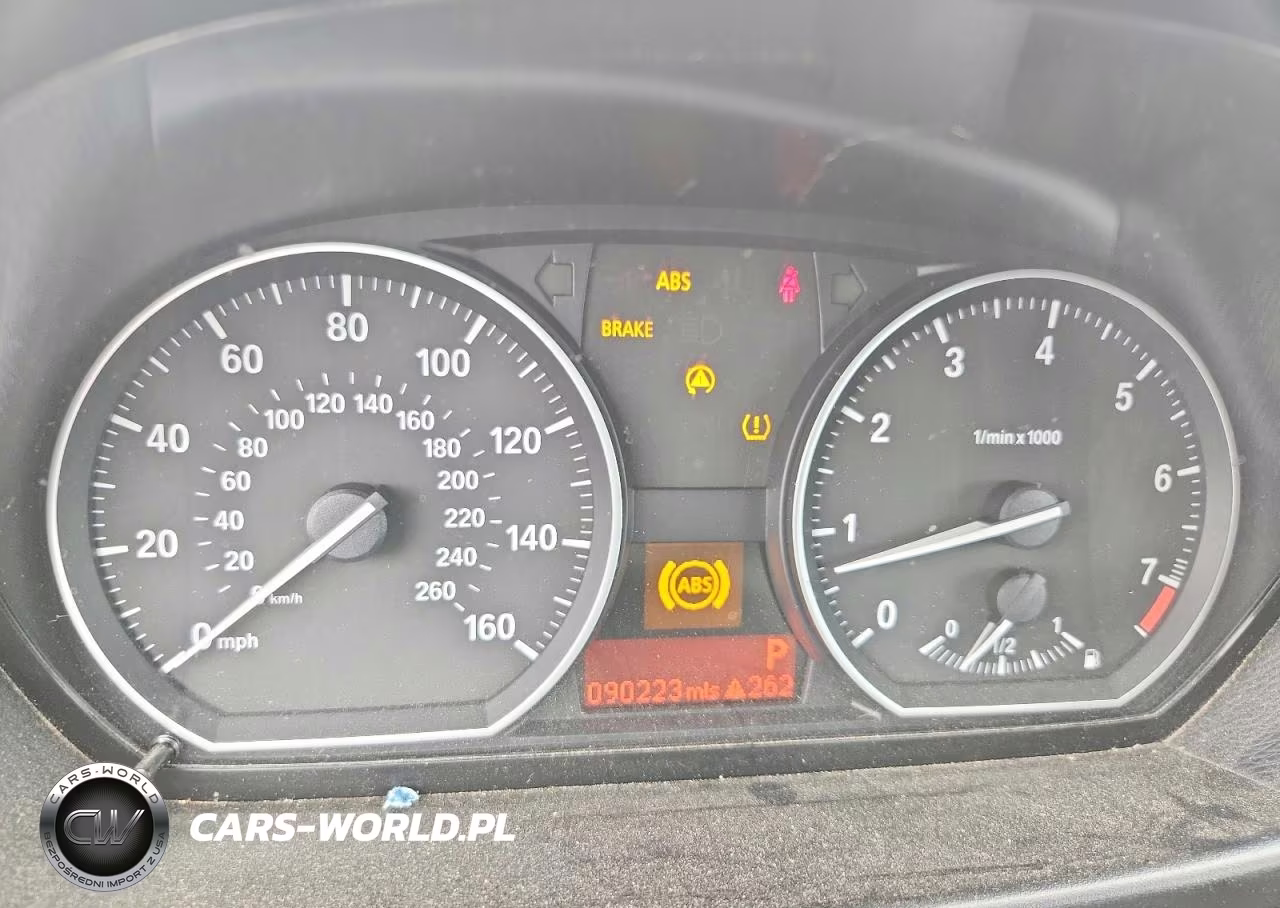 2011 BMW 128 I VIN:WBAUL7C51BVM81081 - 9