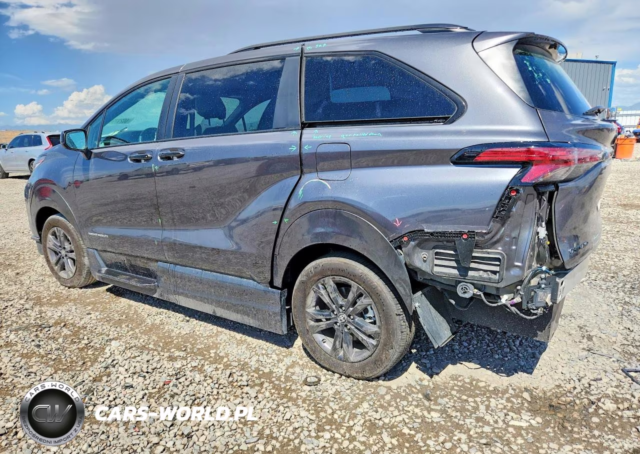 2025 Toyota Sienna Xse VIN:5TDDSKFC9SS179955 - 2