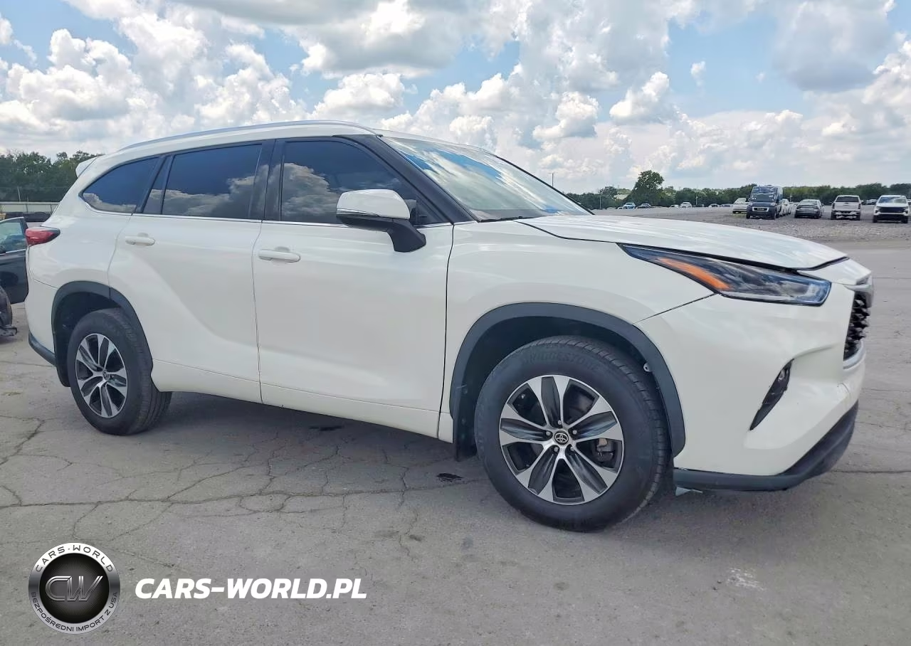 2021 Toyota Highlander Xle VIN:5TDGZRBH8MS079660 - 4