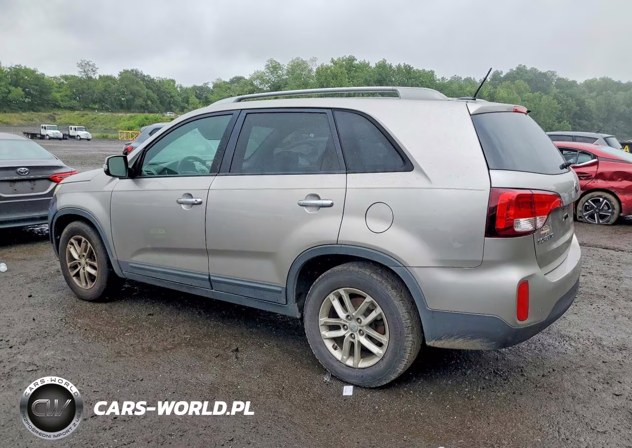 2015 Kia Sorento Lx VIN:5XYKT3A66FG628152 - 2