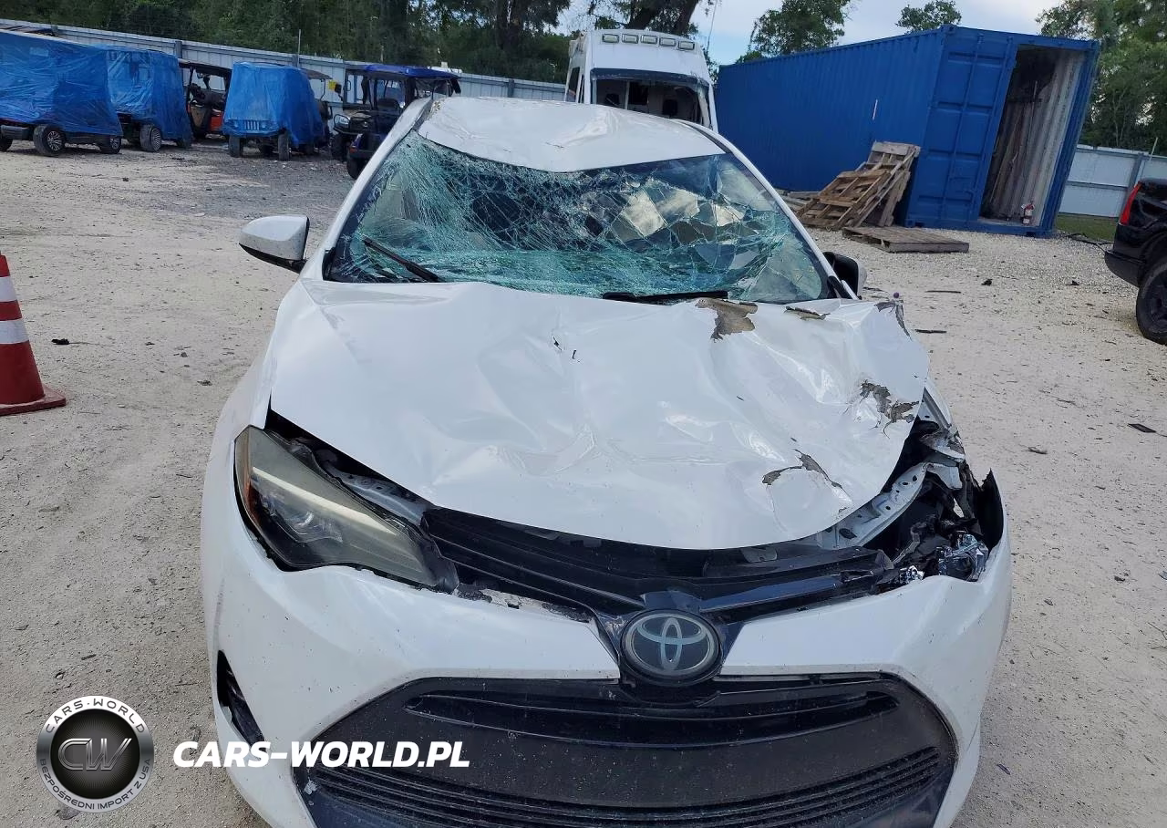2017 Toyota Corolla Le VIN:5YFBURHE0HP669002 - 5