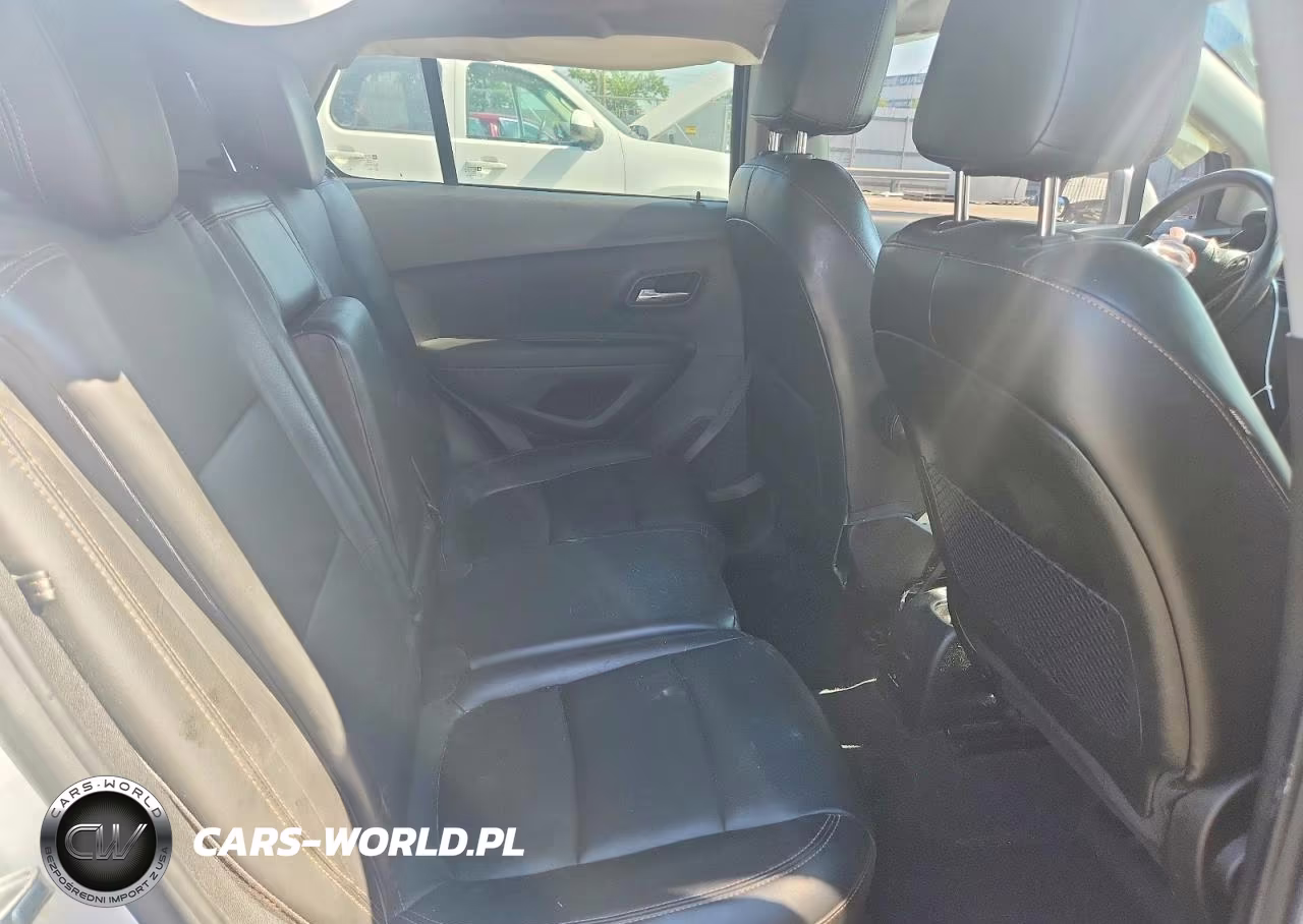 2020 Chevrolet Trax Premier VIN:3GNCJRSB2LL118594 - 11