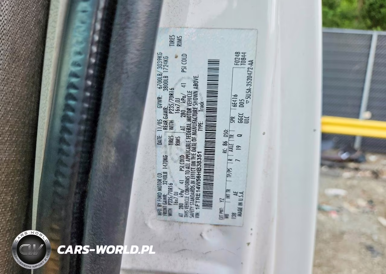 2006 Ford Econoline E150 Van VIN:1FTRE14W56HB38351 - 13